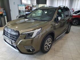 NUOVA SUBARU FORESTER e-BOXER IBRIDA